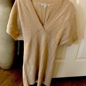 Banana Republic v-neck tunic sweater, XS